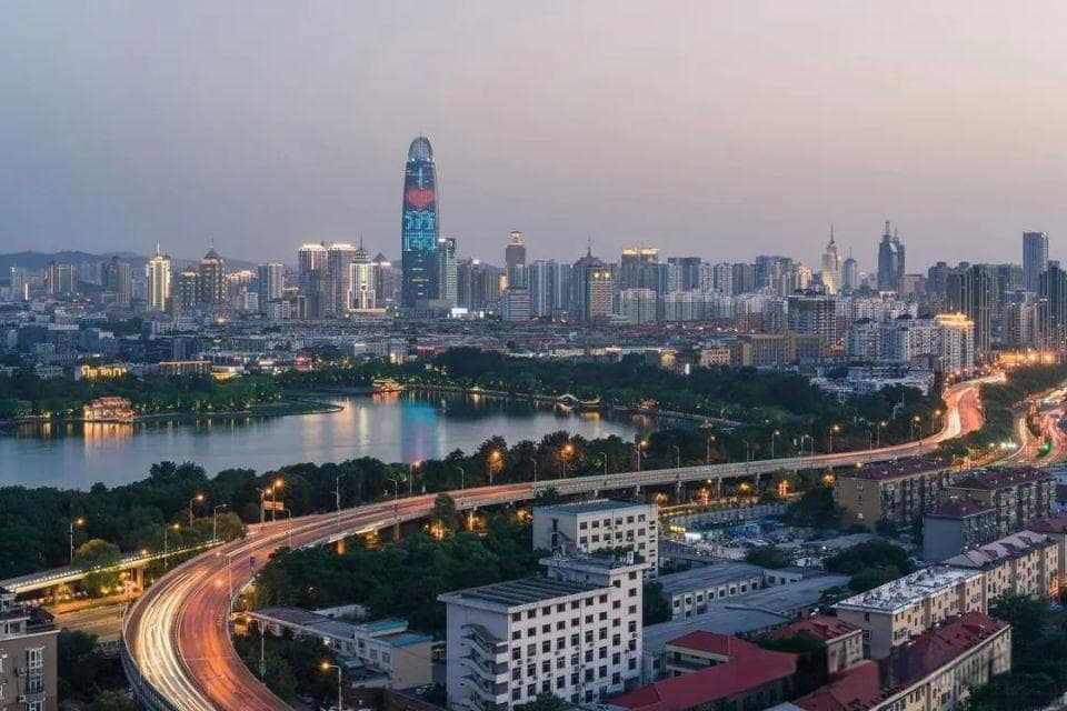 济南适合晚上去的景点，夜游济南，这些绝美景点等你来打卡！