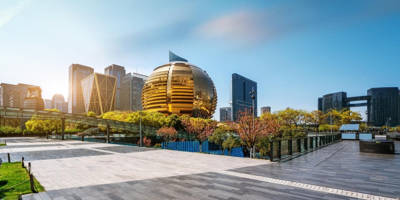 限价取消、“地王”频出，杭州楼市蓄力反弹