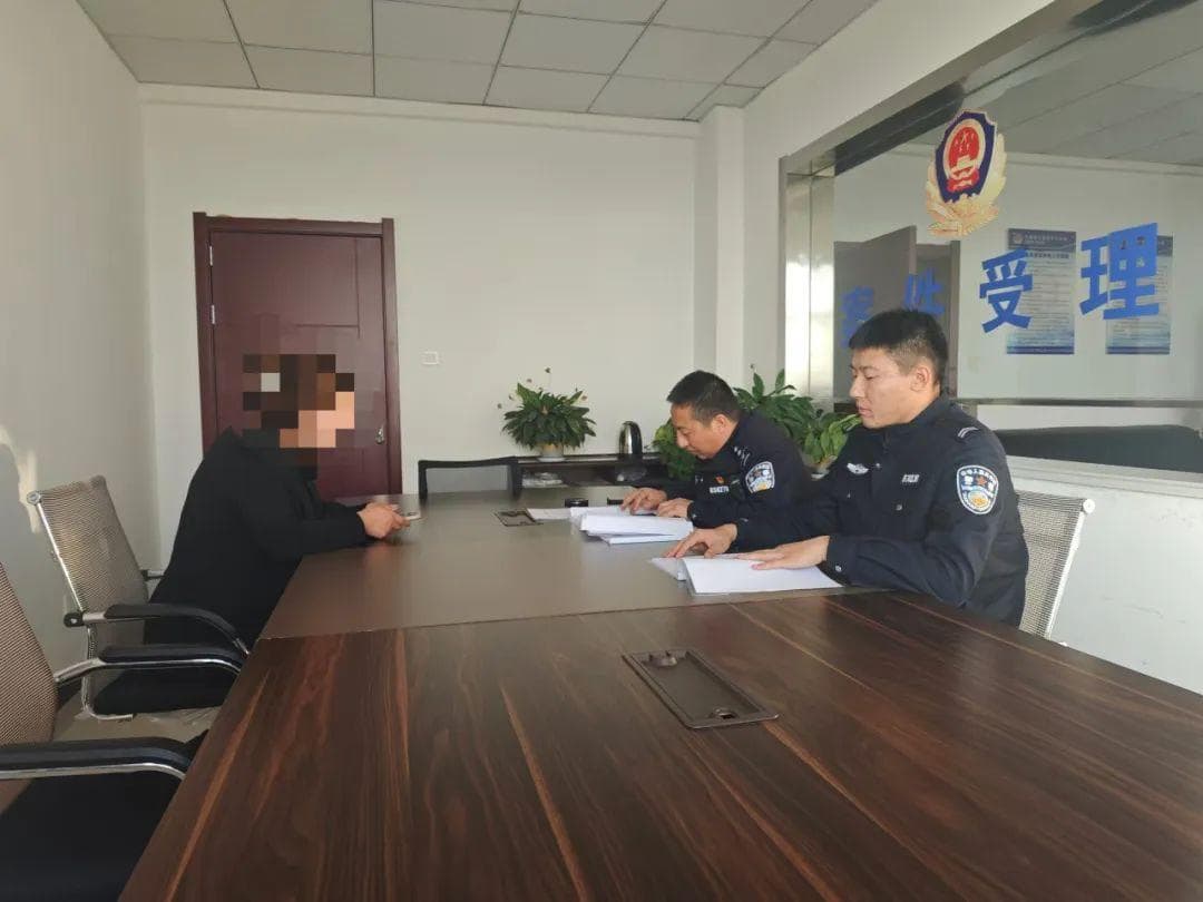 传播低俗内容，平川两名网络主播被警方约谈