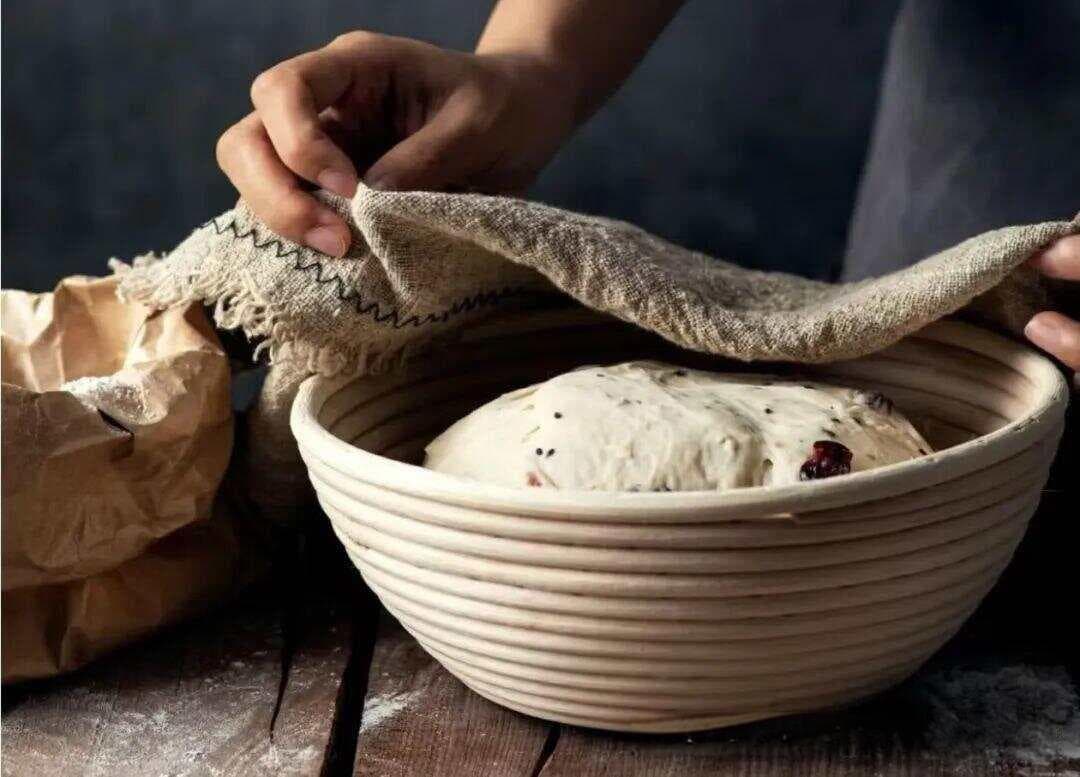 面包面团发酵中的生物化学变化