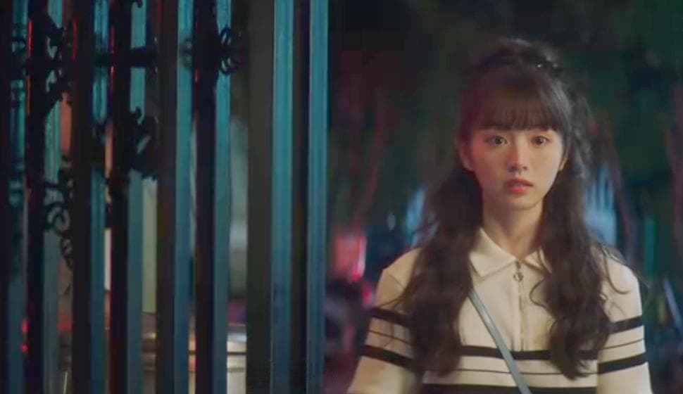 当红女演员被曝光！经纪公司紧急回应