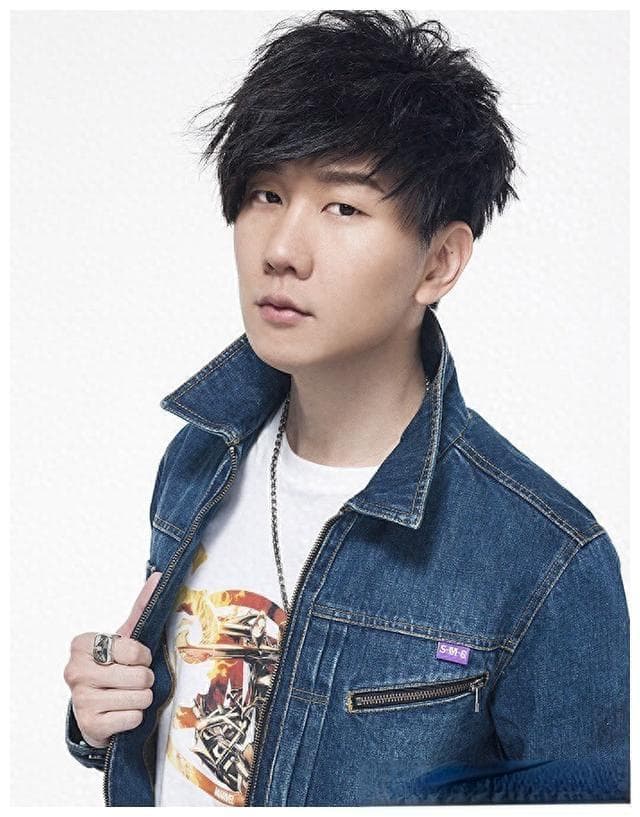 “风水轮流转”，细扒乐坛“四大天王”现状，才懂林俊杰有多精明