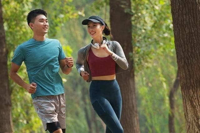 跑步让你穿越生命周期：从青涩到成熟，跑向健康与自由