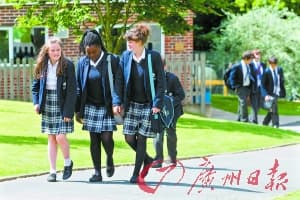 留学生欺凌同胞案警示:"降落伞孩子"如何应对校园暴力