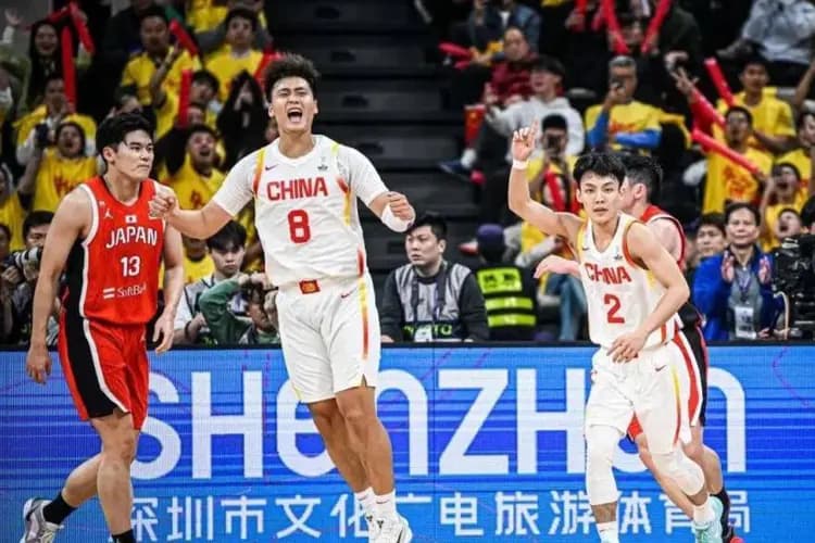 中国男篮战术解析：郭士强如何打造团队篮球