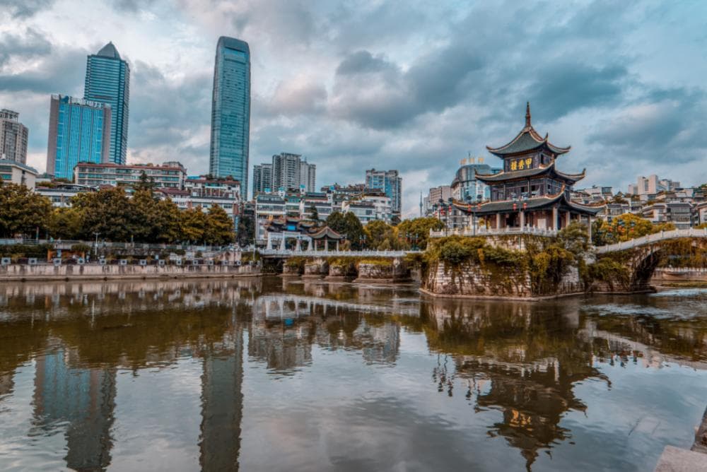 清明3天假期！重庆出发这7个城市景美好玩！行程攻略快收好！
