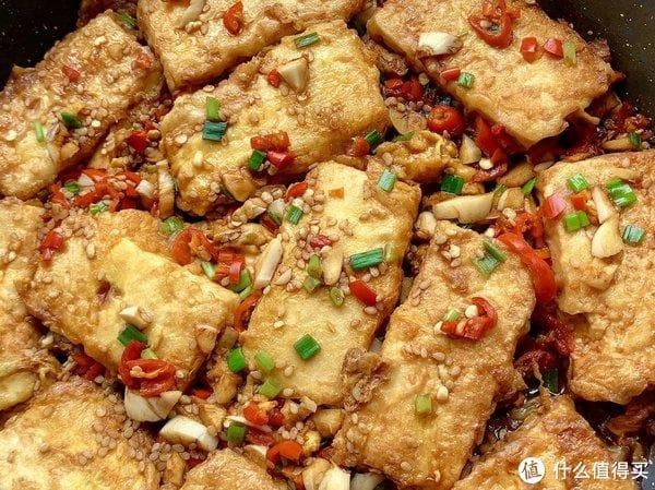 香煎豆腐——减脂期的美味佳肴