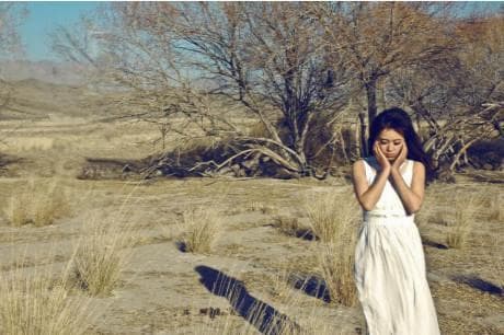 云朵新专辑《倔强》：一个关于梦想与归乡的音乐故事