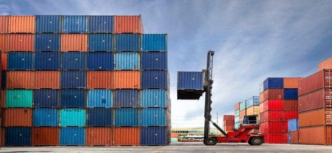 深入解析海关清关费用：构成、计算与优化策略