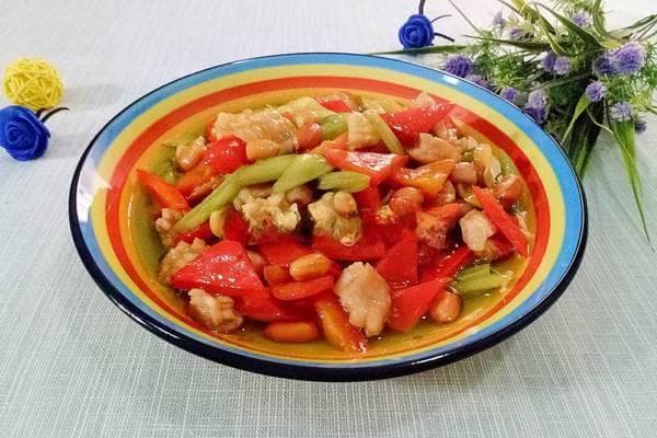从选材到烹饪：详解川菜火爆肚头制作要点