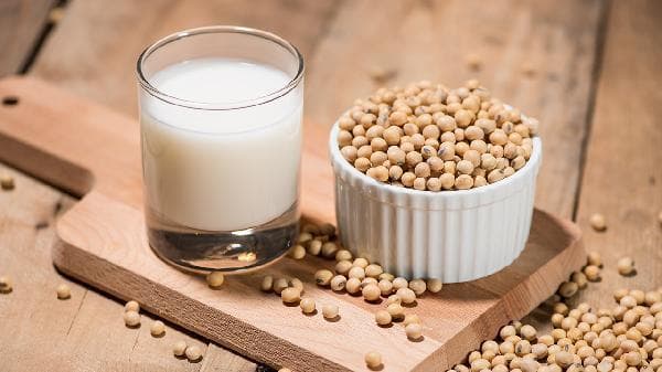 黄豆芽食用指南：功效与禁忌全解析