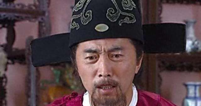 历朝历代以来政治制度的演变，明清达到高峰，在不断完善