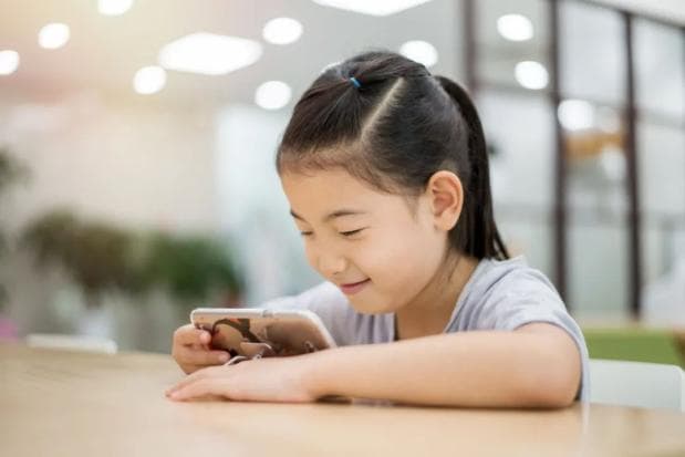 寒假里手机怎么管？家长，你需要一份科学行动指南