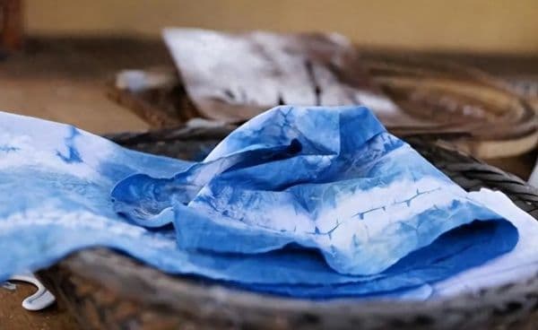 尚织汉服学塾：古代印染技术发展，靛蓝、红花与纹样