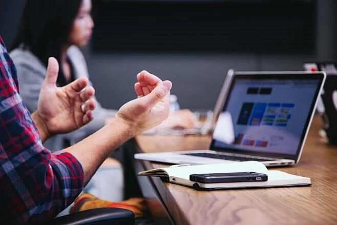 奇门遁甲的博弈智慧：职场女性都在用的科学决策术！