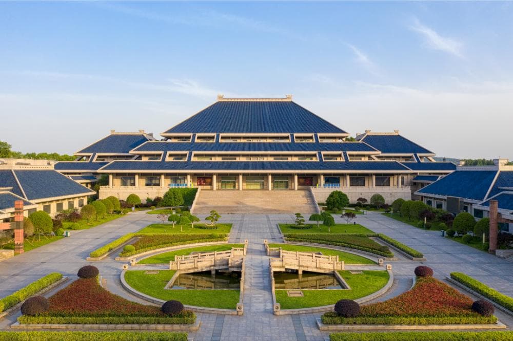2025湖北省博物馆元旦展览及编钟演奏全攻略
