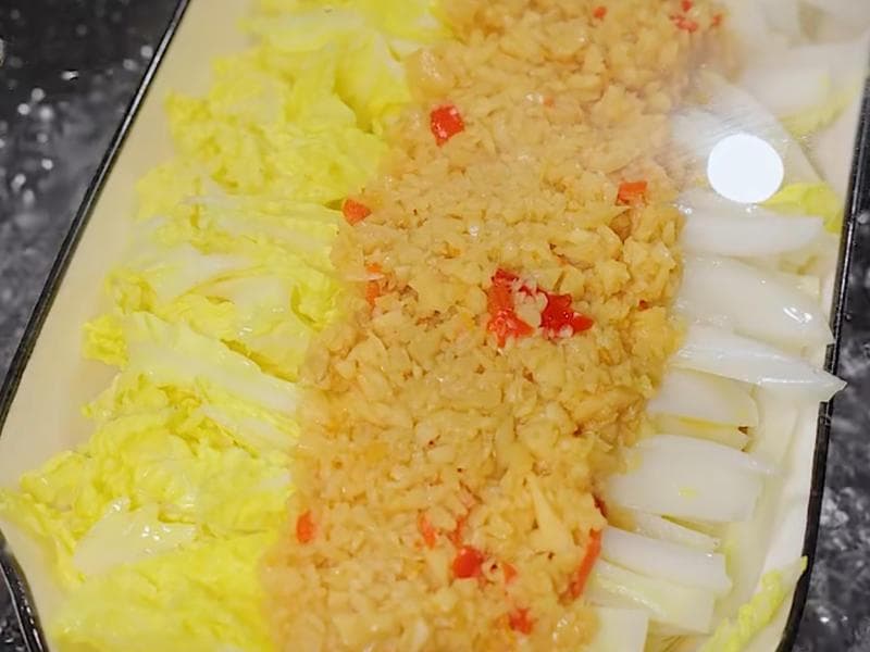 蒜蓉娃娃菜蒸粉丝：健康美味的家常菜