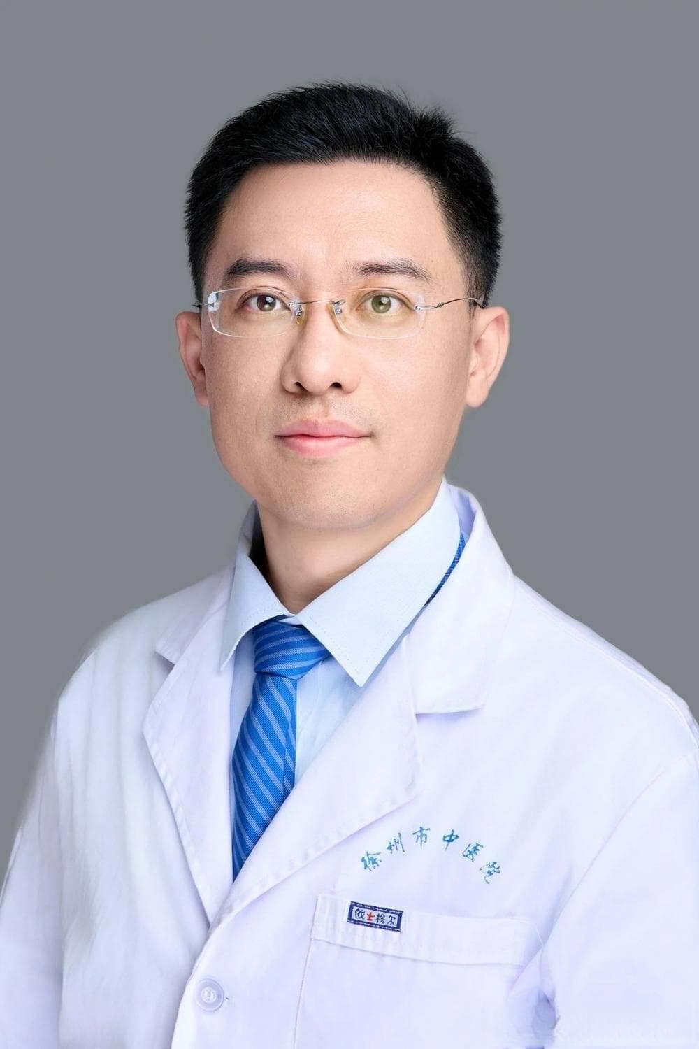 徐州市中医院专家提醒：老人腹痛需警惕 及时就医很重要