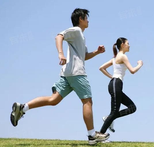 跑步后脸特别红怎么回事