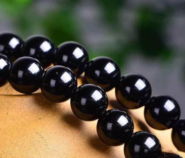一黑到底！10种黑色文玩，你玩过几条？