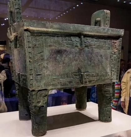 古代礼器与权力象征：探索鼎的最初用途