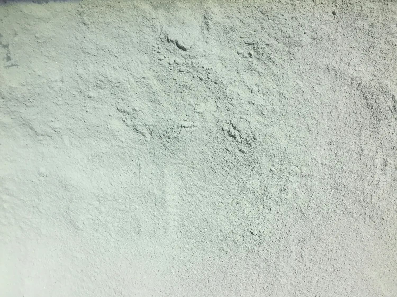 伊利石粉自制面膜：更安全的护肤新宠？