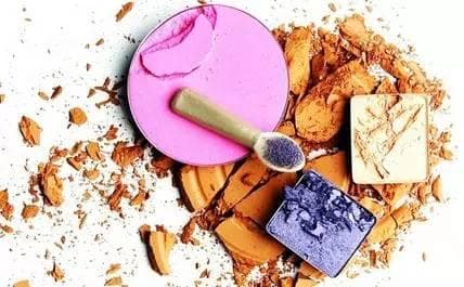使用过期化妆品的危害及各类化妆品的保质期