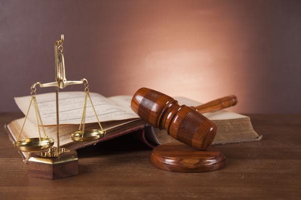 合同纠纷的管辖法院确定原则及实践应用