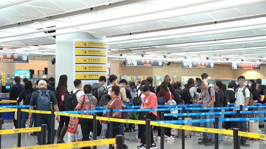 春运40天 昆明长水国际机场迎来送往人数同比增长38%