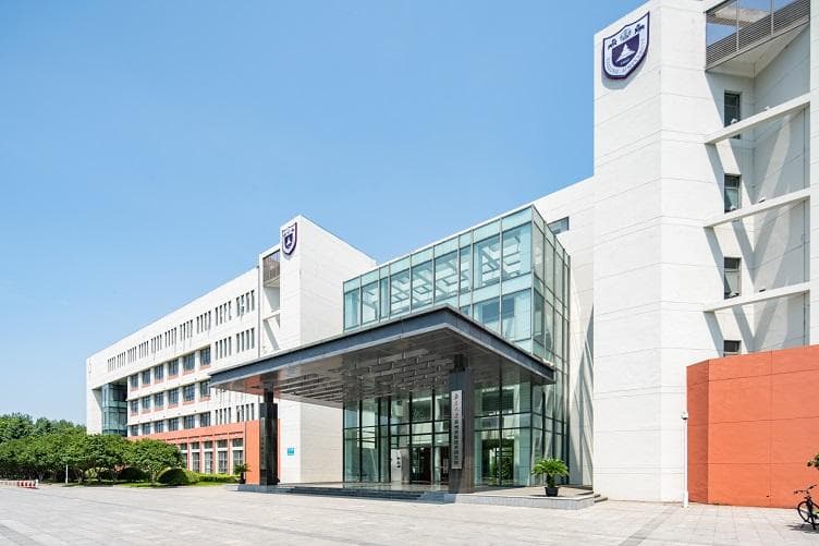 报考中职类学校有哪些要求?初中生必看！