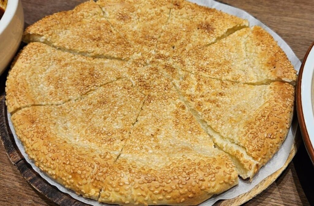 新疆馕饼的做法和配料 新疆烤馕的制作方法