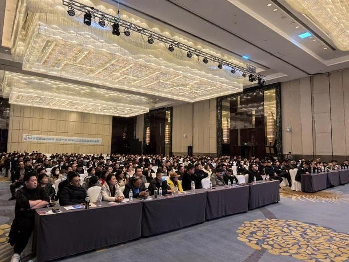 数字化出海加速 山东外贸企业借阿里国际站布局全球