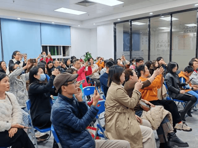深圳坪山区：AI赋能新时代文明实践，创新居民服务模式
