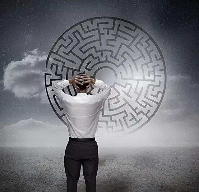 中国传统思维的三个特征：整体思维、辩证思维、直觉思维