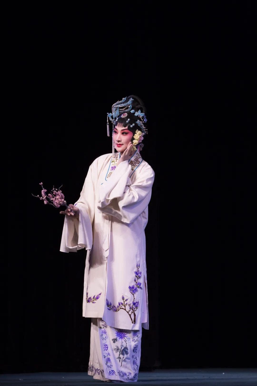 迟小秋：京剧女神的逆袭之路