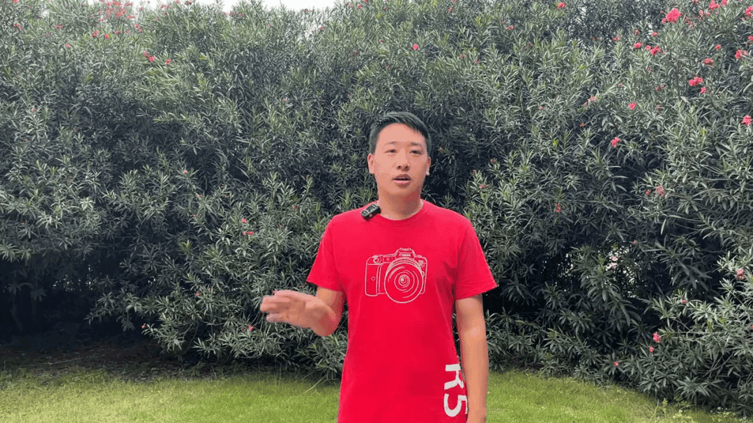 摄影入门：如何拍出背景虚化效果？