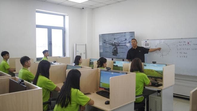 无人机专业怎么样？是干什么的？学无人机专业就业前景如何？
