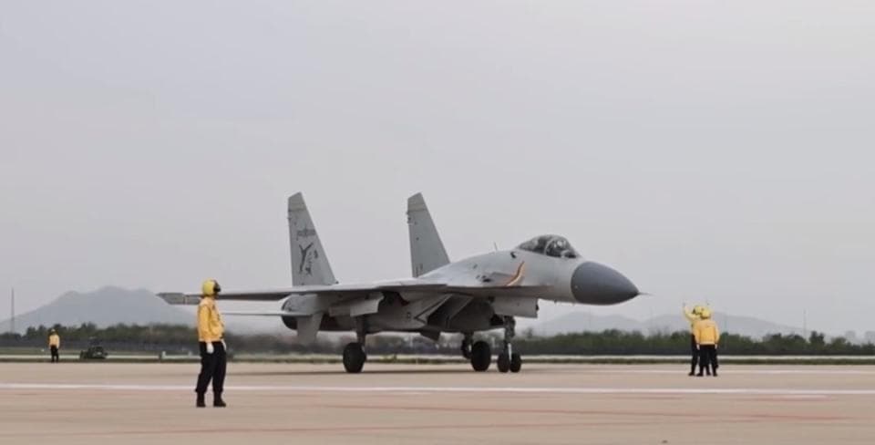 海军航空大学开展歼-15陆基全流程演练