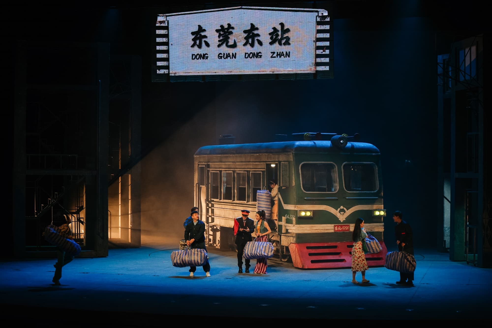 南宁演艺市场持续火爆助力夜经济