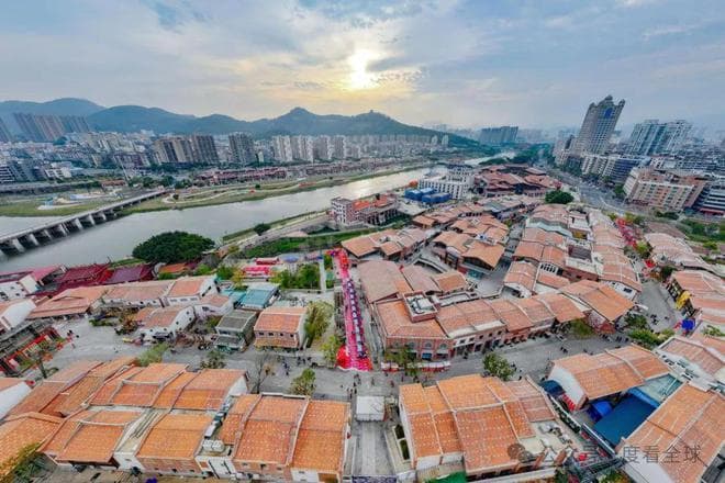 泉州五店市街区，古砖今瓦，谁说历史不能“潮”？