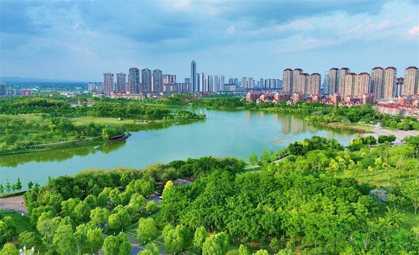眉山仁寿：夏日好风景，公园美名城