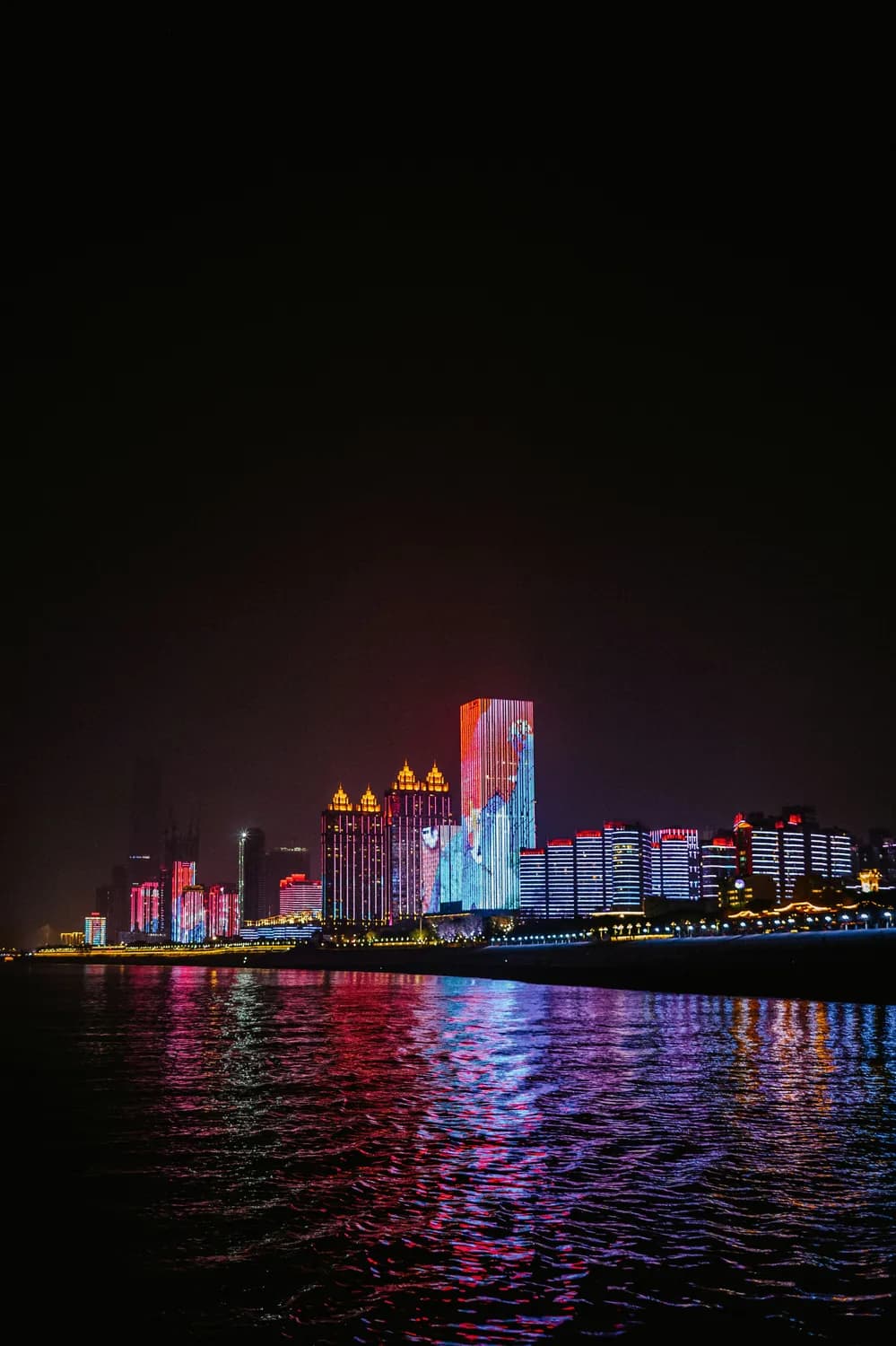 连云港2024年经济数据亮眼：多项指标增速全省第一