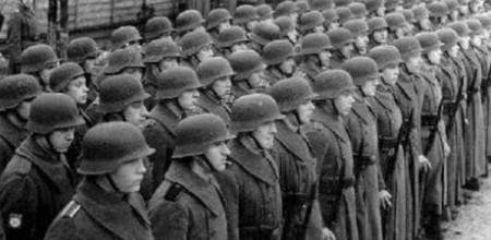 1944年，世界第一第二军事强国——苏德之间的战时工业和军事部署