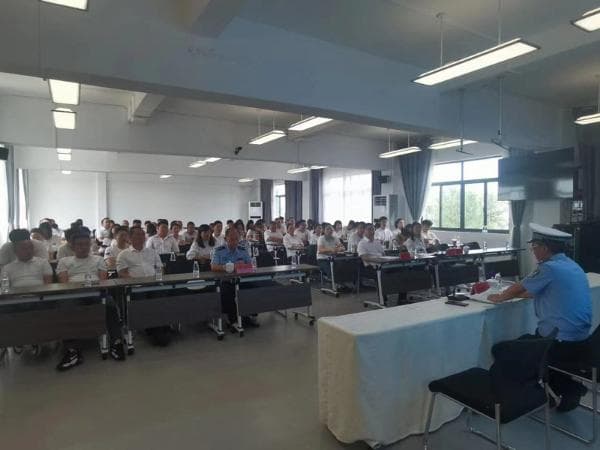 安全一“夏” 全力以“护”：贵州交警扎实开展夏季交通安全专项整治行动