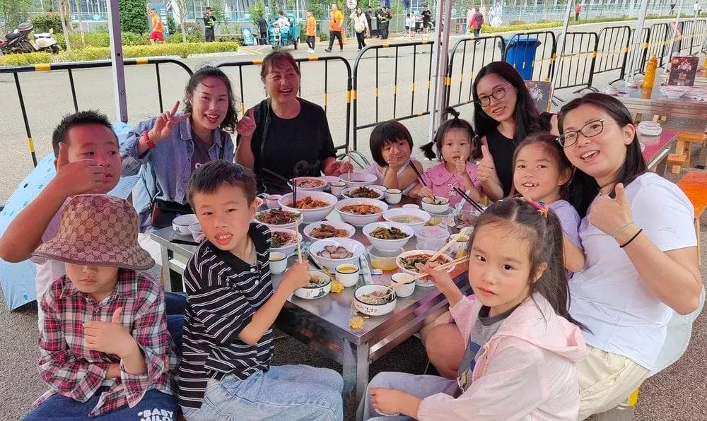 来玉溪，看球赛、品美食、体验民族风情…