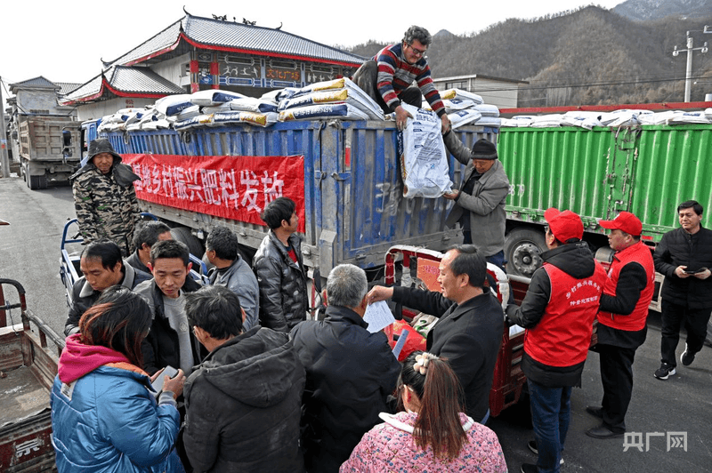 河南西峡：打造山茱萸基地 推进药旅融合发展