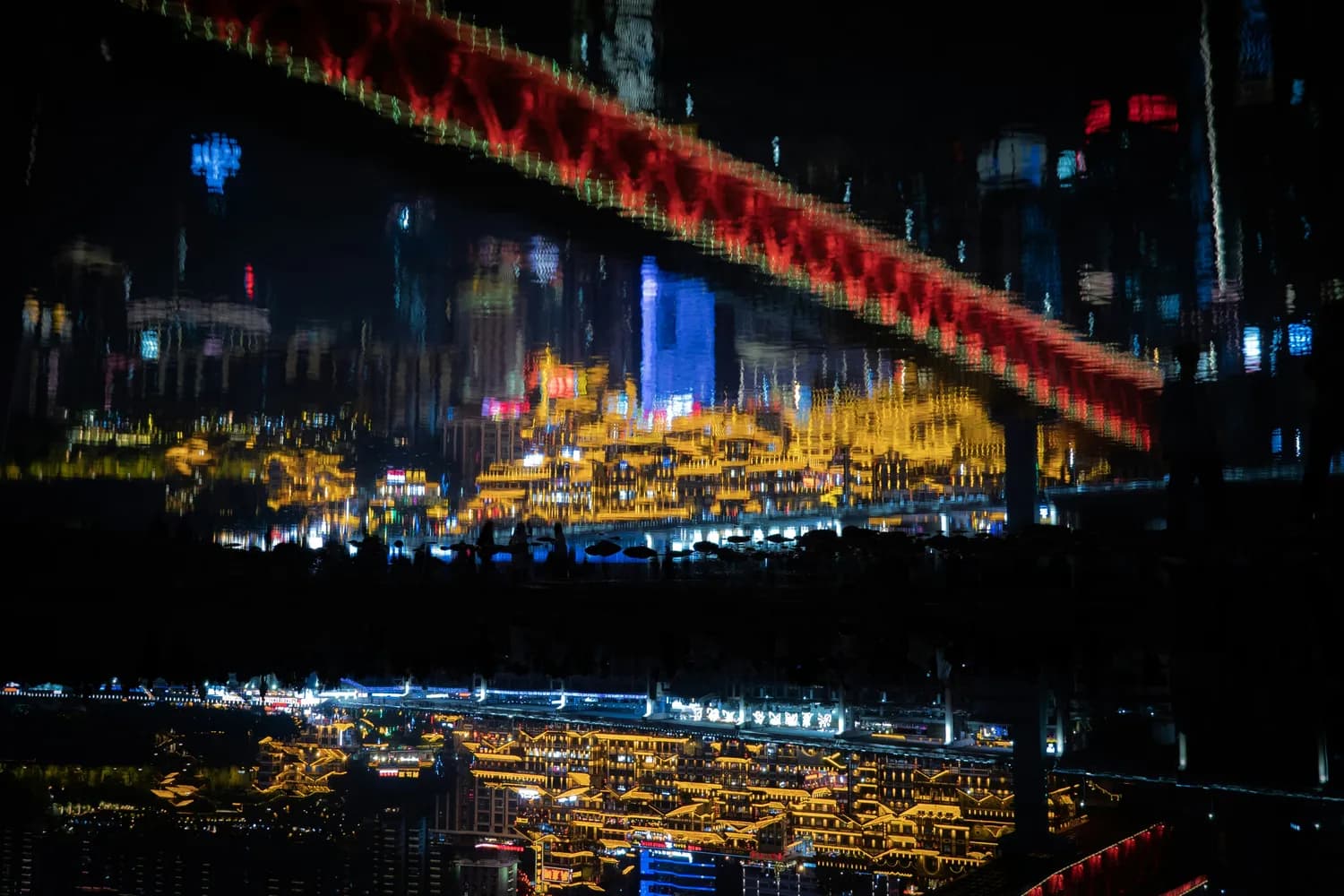 广州到重庆的历史文化之旅：打卡网红景点！