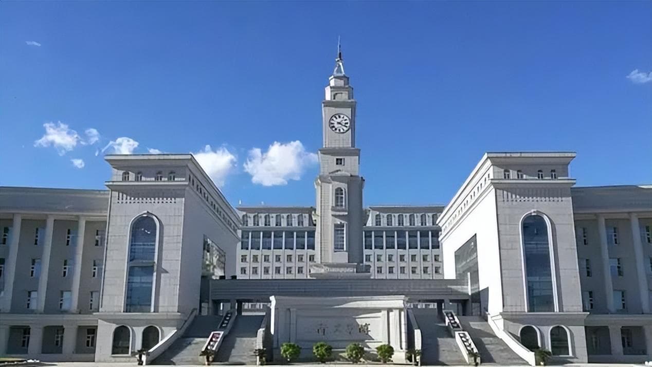 河南师范大学是一本还是二本（我国口碑很好的5所师范大学）
