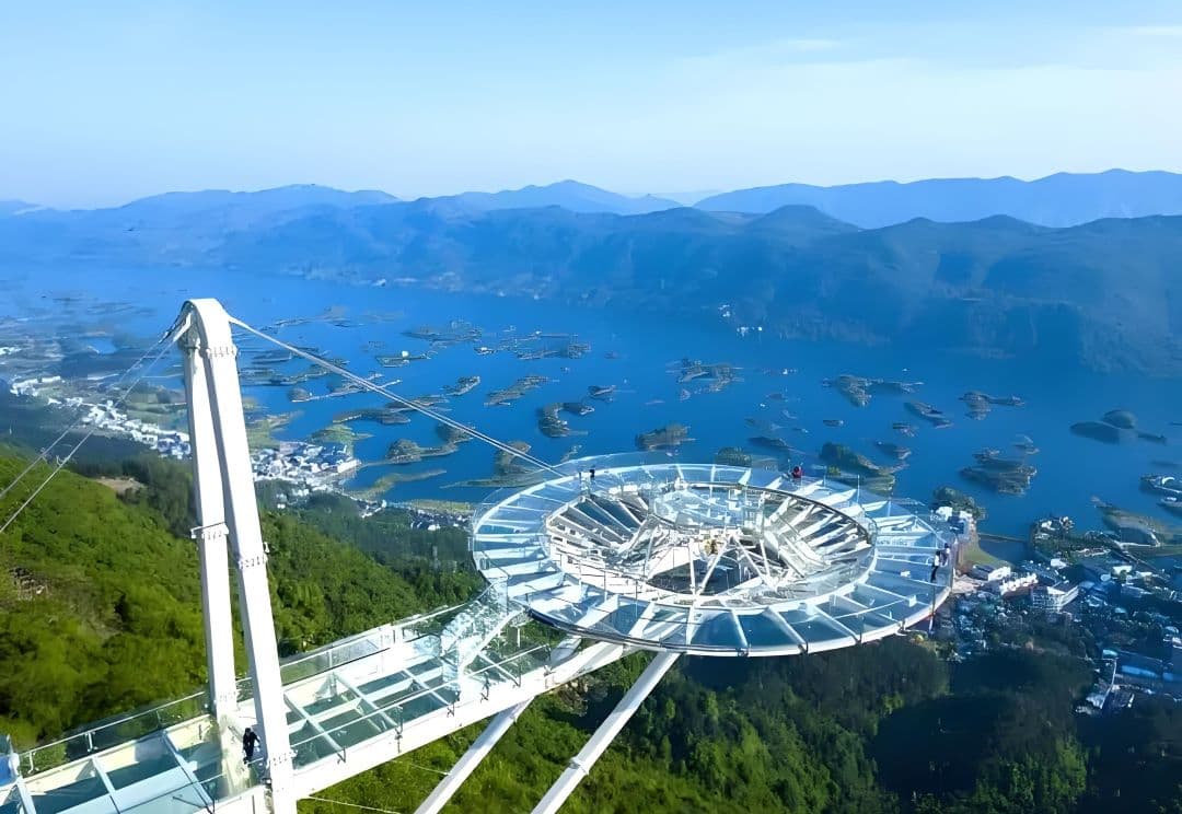 黄石旅游攻略：自然景观、历史古迹与特色美食全攻略