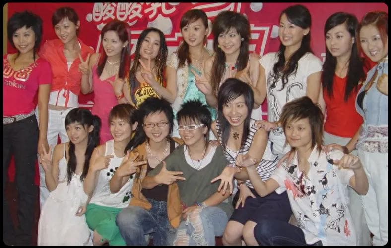 《超级女声》6位冠军现状：多人已无人问津，如今只有她依旧爆火